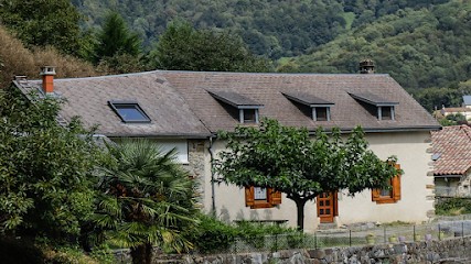 Gîte du Coué de Casse, Location de Vacances à Sengouagnet
