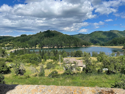 Appartement Avec Vue Sur Le Lac, Location De Vacances à Saint-Martial