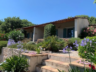 Accommodation in Provence, Location de Vacances à Saint-Saturnin-lès-Apt