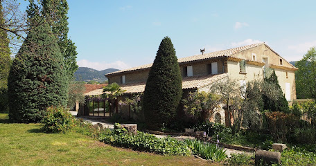Le Grand Jardin, Chambre D'hôtes à Mérindol-les-Oliviers