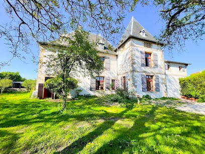 B&B Chateau Bourgeoisie, Chambre d'Hôtes à Laimont