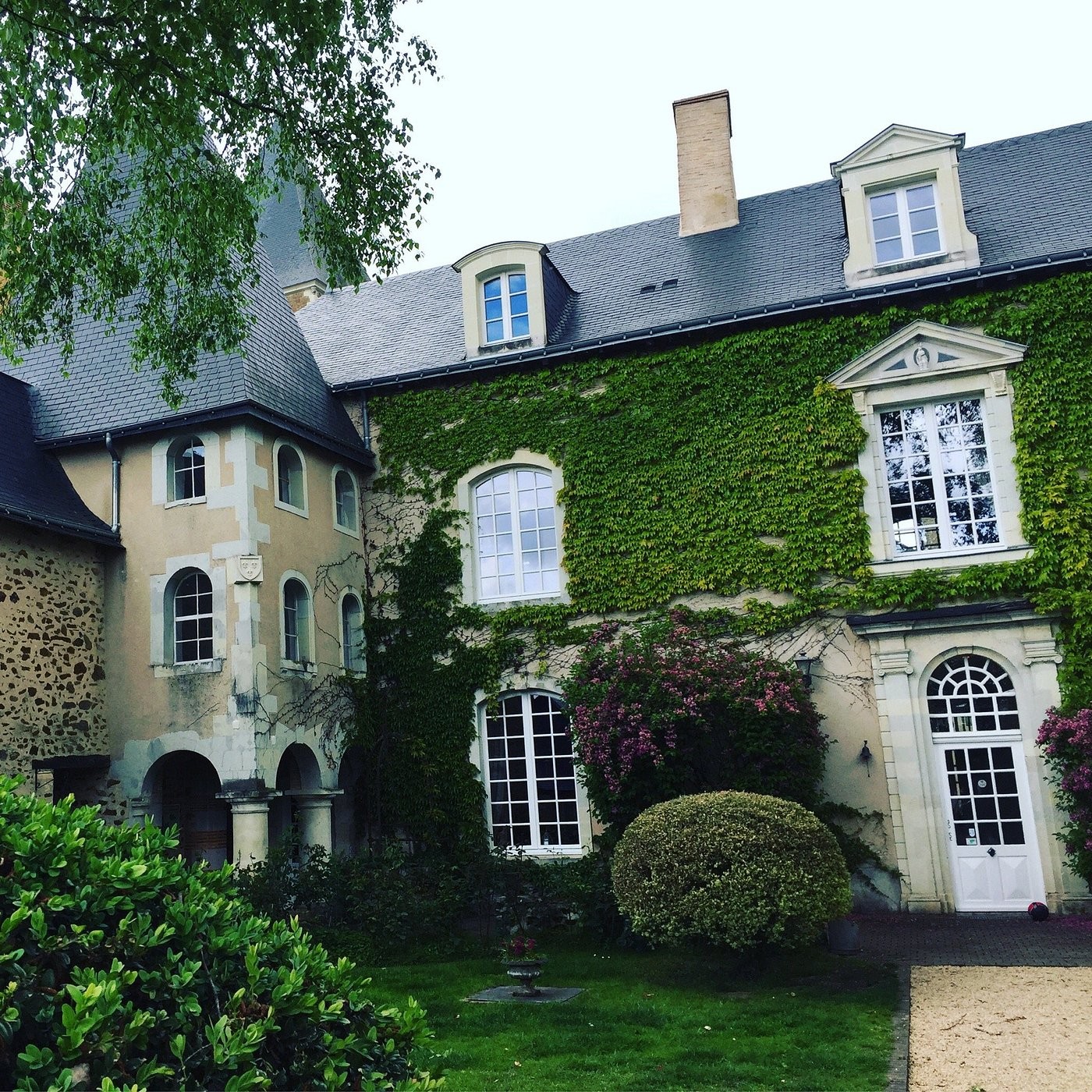 La Maison Du Roi René, Chambre d'Hôtes à Saint-Denis-d'Anjou