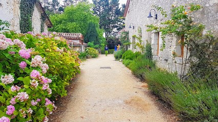 Acabanes - Luxury Dordogne Villas, Location de Vacances à Thénac