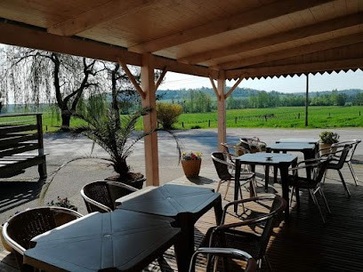 Auberge Du Bigneuvre, Chambre d'Hôtes à Saint-Julien