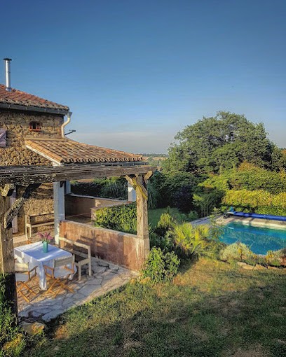 Le Bezy pyrénées, Chambre d'Hôtes à Mézerville