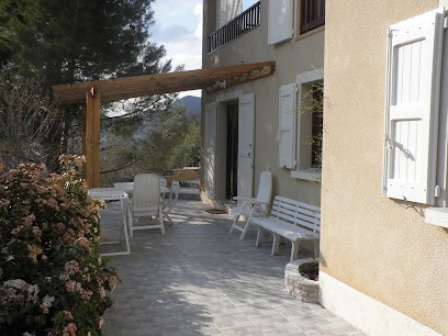 Gite Les Oeillets, Location de Vacances au Rozier