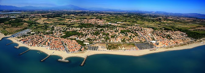 Joli duplex proche des plages, Location de Vacances à Sainte-Marie-la-Mer