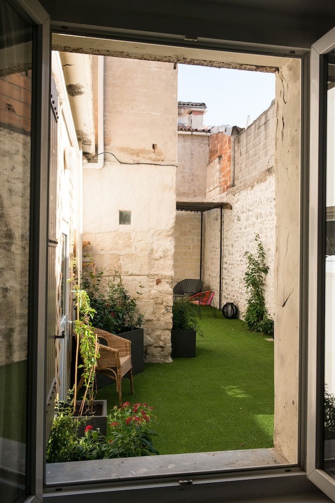 Les Suites du 17, Chambre d'Hôtes à Aigues-Mortes