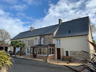 L’Hermine Blanche, Chambre d'Hôtes à Calorguen