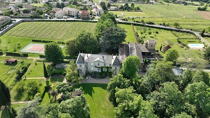 Domaine de Montclair, Chambre d'Hôtes à Pommiers