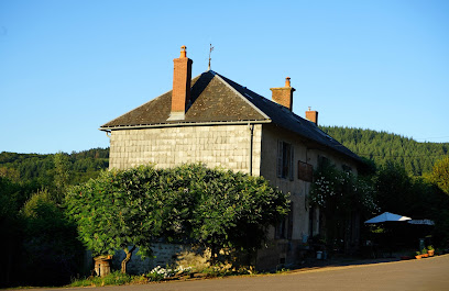 Maison P'tite Anne, Maison D'hôtes à Arleuf