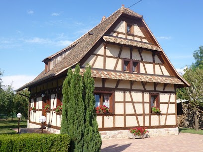 Gîte Le Petit Sabotier, Location de Vacances à Plobsheim