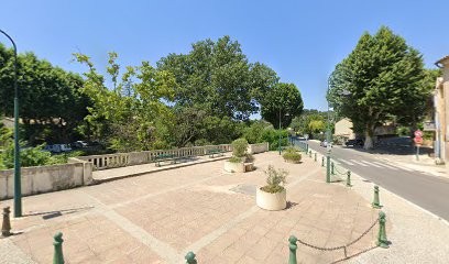 Doller Jacques, Chambre d'Hôtes à Jouques