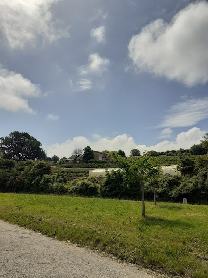 Les Studios A54, Location de Vacances à Saint-Martin-de-Crau