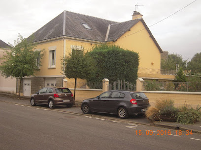 Gîte Martin Du Gard: Studio De Vacances Dans L'orne En Normandie, Au Calme Avec Jardin Et Idéal Randonnées, Dans Le Perche, Location De Vacances à Bellême