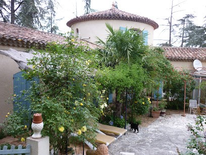 Les Bruyères - Chambre d'Hôte calme assuré, Chambre d'Hôtes à Loupia