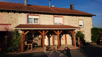 Anne Marie Schmitt, Chambre d'Hôtes à Deycimont