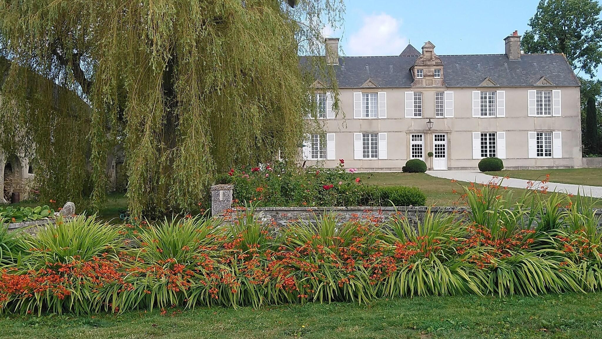 Manoir de Conjon, Chambre d'Hôtes à Crouay