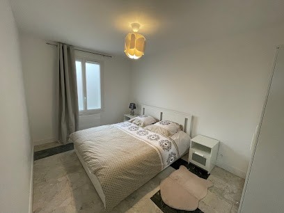 Maison D'Hôtes Les Jasmins, Location de Vacances à Tremblay-en-France