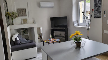 La Maison D Herpinier, Location De Vacances à Savigny-en-Véron