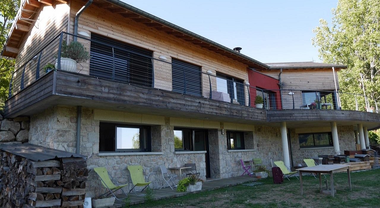L'Auréluce : Gîte et chambres d'hôtes, Chambre d'Hôtes à Saint-Barthélemy-le-Meil