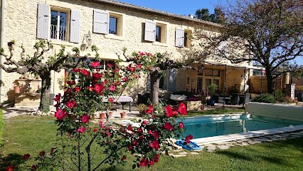 Au Mas De Marie, Chambre d'Hôtes à Lédenon
