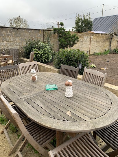 La Casa Shiva Nogent le Rotrou, Chambre d'Hôtes à Nogent-le-Rotrou