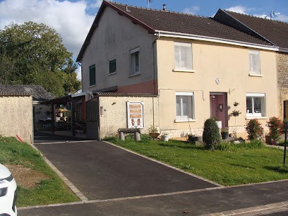 Chambres d'hôtes TONGASOA, Chambre d'Hôtes à Mogues