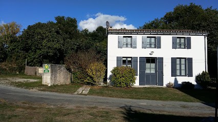 Gite de france la sicarde, Chambre d'Hôtes au Gua
