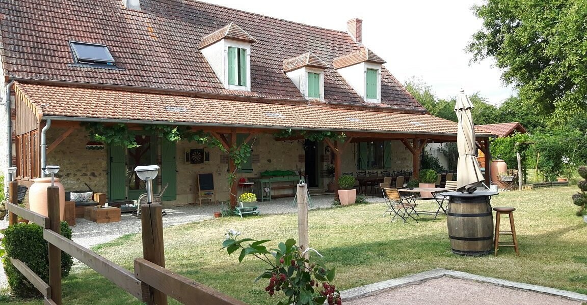 Maison L'Aventure, Chambre d'Hôtes à Pruniers