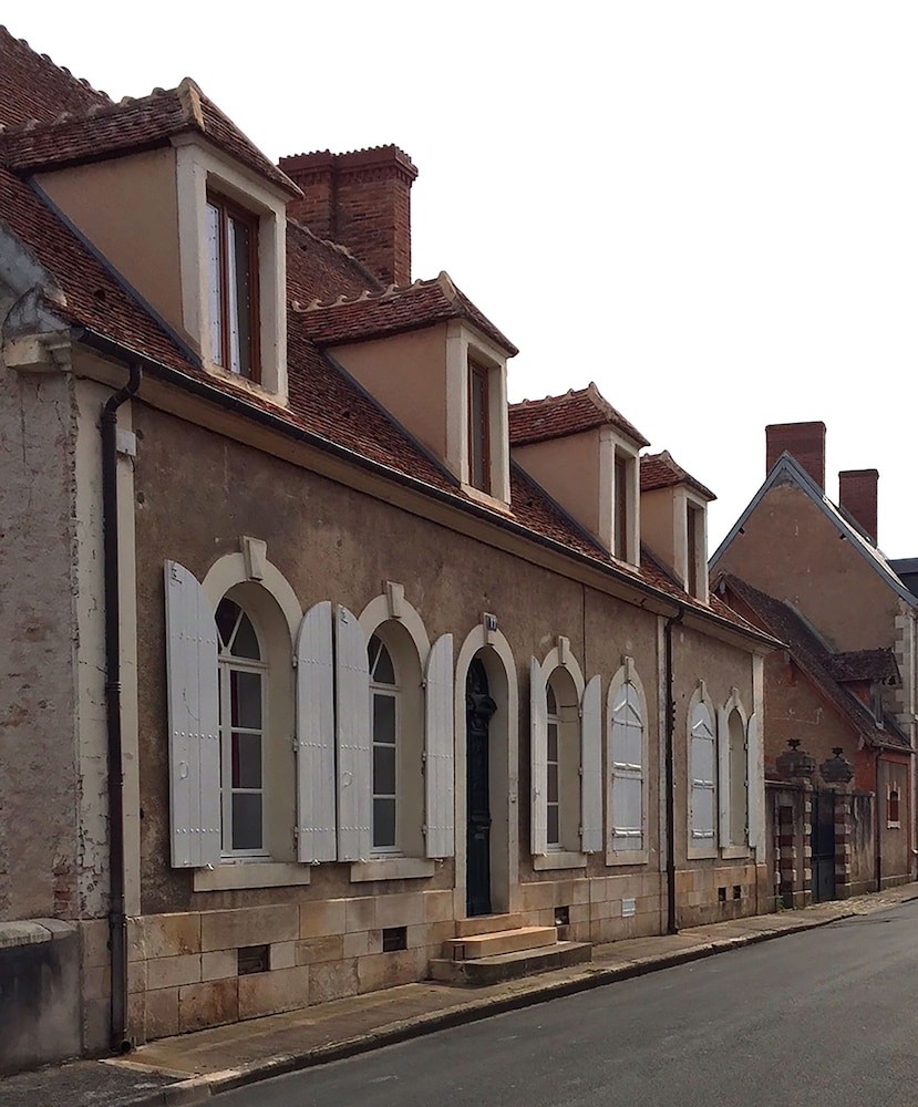 BB Fleurie, Chambre d'Hôtes à Saint-Amand-Montrond