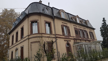 Gîtes Villa Spetz : Location De Vacances Hébergement(Alsace Route Des Vins Guebwiller), Location De Vacances à Issenheim
