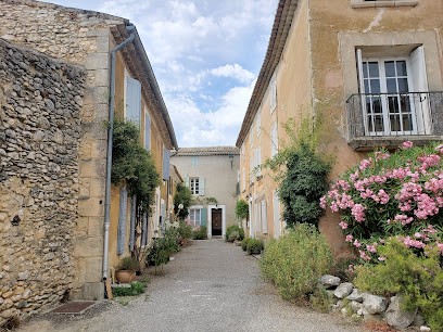 Atkinson David, Chambre d'Hôtes à Saint-Saturnin-lès-Apt