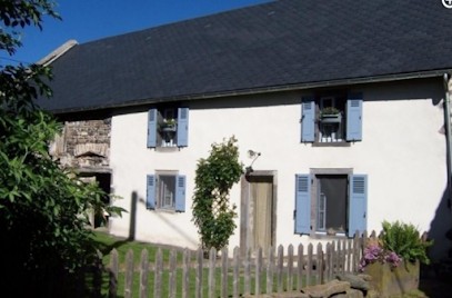 Gîte Rural Les Narcisses (classé Gîtes De France - 3 épis), Location de Vacances à Saulzet-le-Froid