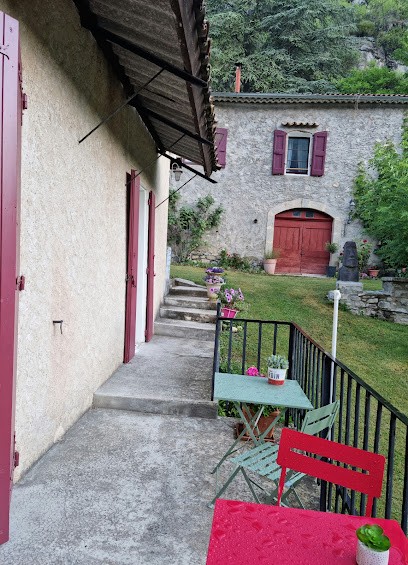 Le Gite de la Tour de Guet, Location de Vacances au Caire