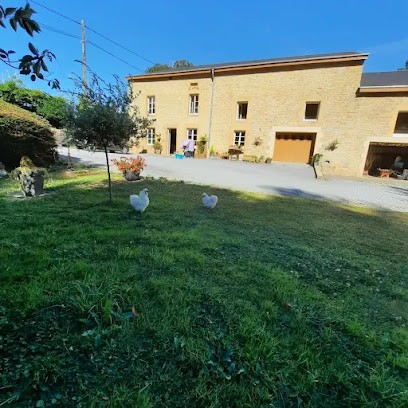 Les étangs du moulin d'Harcy, Maison d'Hôtes à Lonny