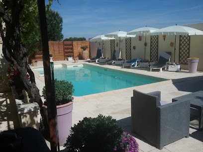 Mas du Clos du Ventoux, Chambre d'Hôtes à Saint-Geniès-de-Comolas