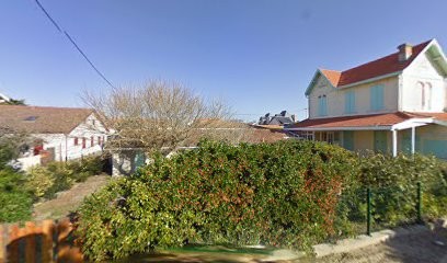 VILLA LES TROÈNES - SOULAC-SUR-MER, Location de Vacances à Soulac-sur-Mer