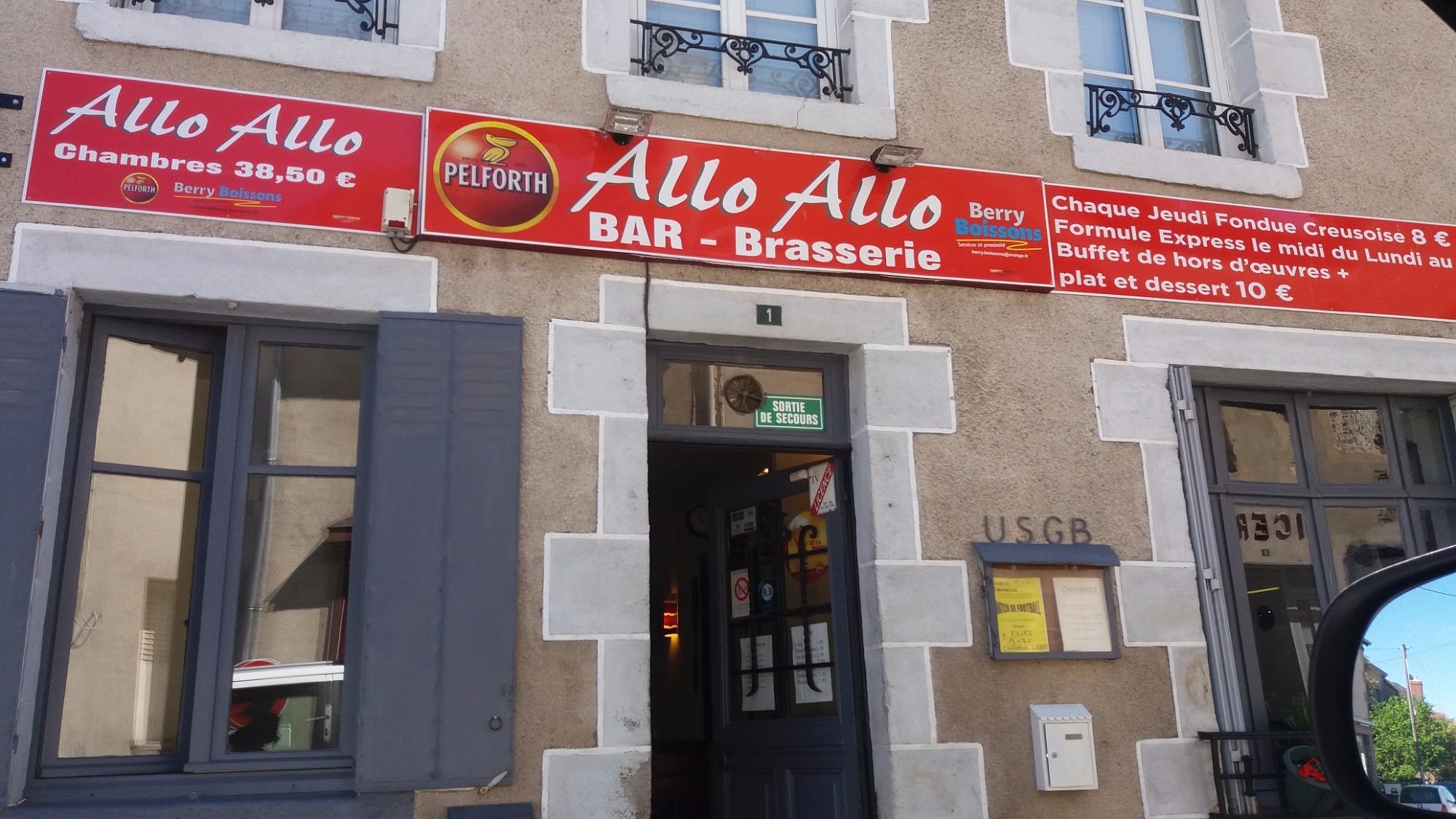 Allo Allo, Chambre d'Hôtes au Grand-Bourg