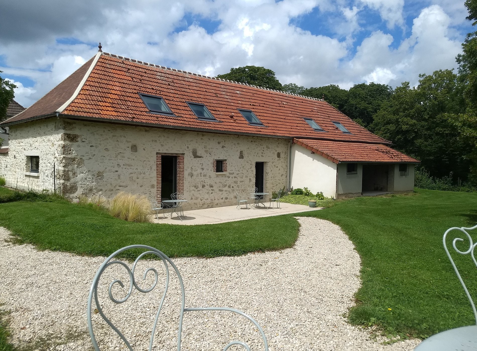 L'écrin Des Vignes, Chambre d'Hôtes à Sermiers