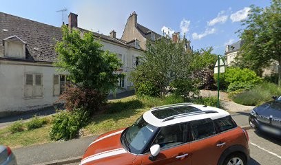 Chalet de Vasterival, Chambre d'Hôtes à Châteaudun
