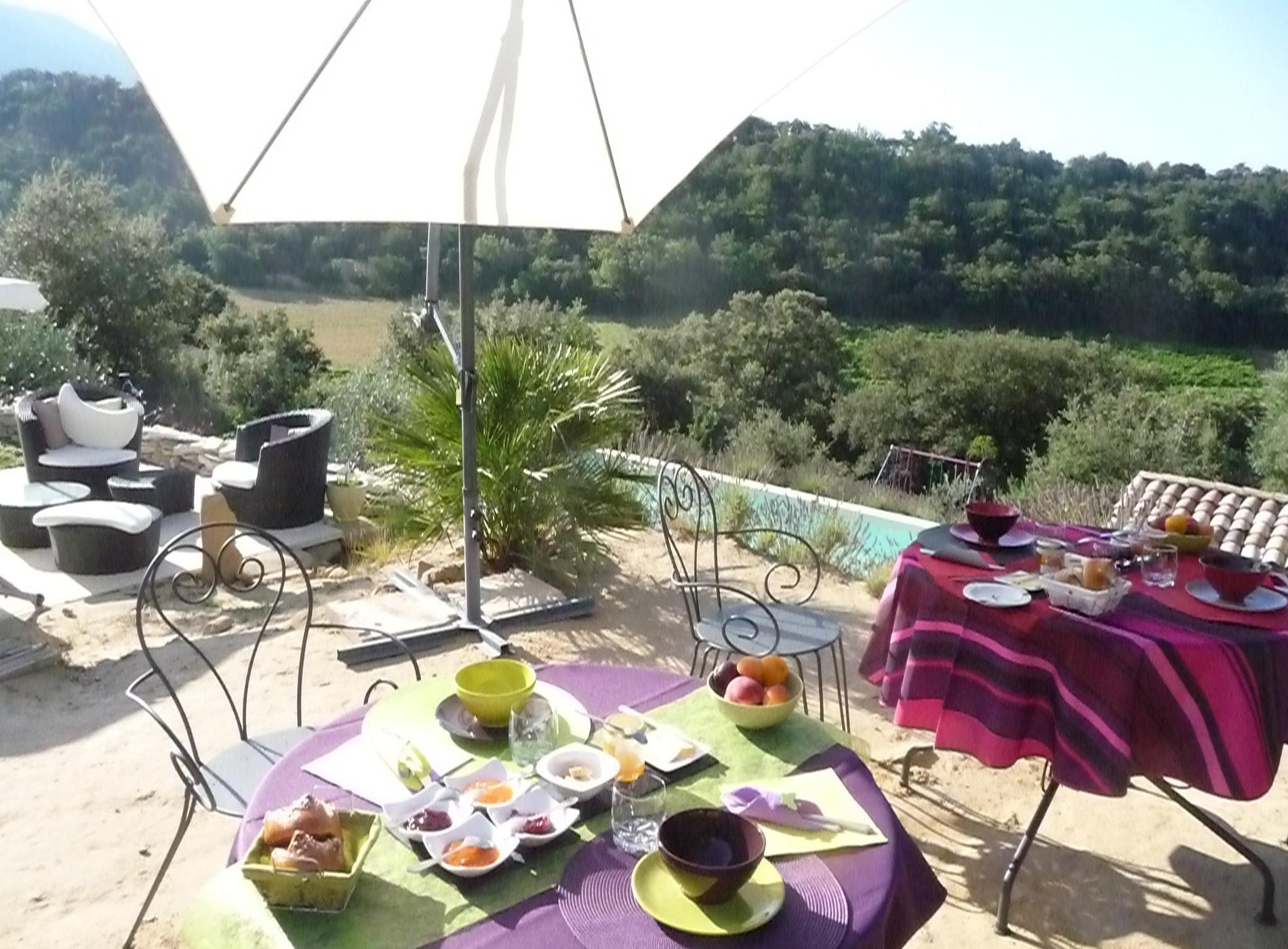 Chambres D'Hôtes L'Oléa De Romane, Chambre d'Hôtes à Rousset-les-Vignes