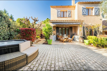 Villa Avec Jardin Et Spa Location De Vacances à Taradeau