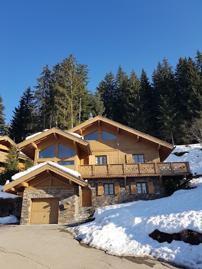 Chalet Le Creux de l'Ours, Location de Vacances à Courchevel