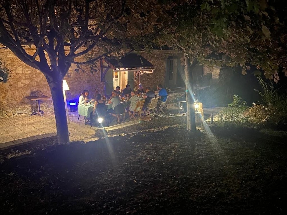 Les Rocailles, Chambre d'Hôtes à Lamonzie-Montastruc