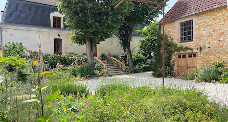 Clos Des Rossignols, Chambre D'hôtes à Saint-Martial-de-Nabirat