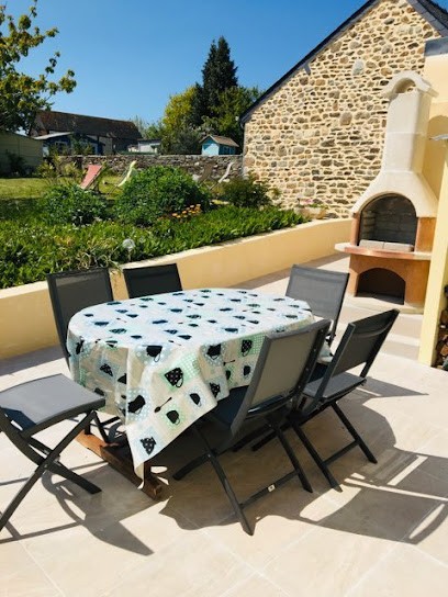 La Maison De Marie-Jean, Chambre d'Hôtes à Saint-Méloir-des-Ondes