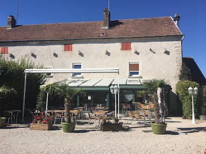 DOMAINE DE LA BORDE, Chambre d'Hôtes à Damparis