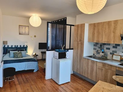 Les Logis De L'Embellie - Location De Meublés De Tourisme ***, Cures, Très Proche Thermes, Emplacement Privilégié, Location de Vacances à Rochefort