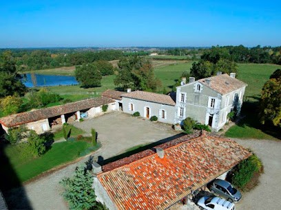 The Galards Gite and B & Bs, Chambre d'Hôtes à Montlieu-la-Garde